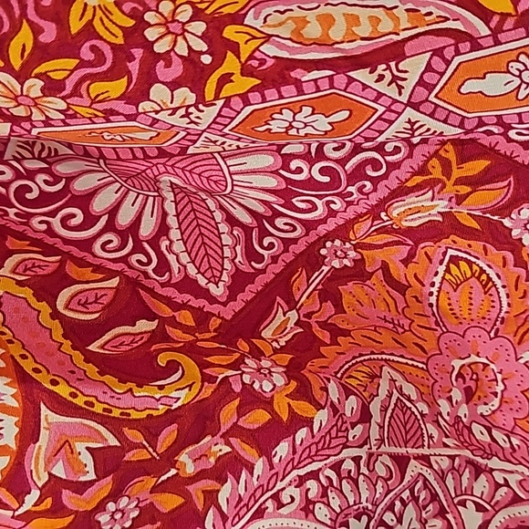 NWOT Beautiful Paisley boho giant bell sleeved top. Size Small sku0054 - Picture 4 of 10